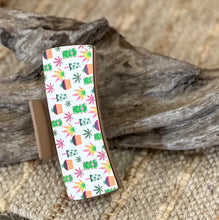 Happy Herb Leaves Hair Claw – Hand-Painted OBX Hair Accessory, Gummies & Kitschy Plant Vibes