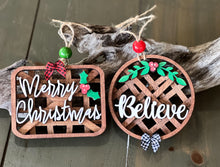 🎄 Merry Christmas & Believe Tobacco Basket Ornaments 🎄 .