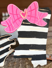 Personalized State Door Hanger – Hand-Painted with Stripes, Bow & Heart.