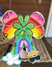 Hand-Painted St. Patrick’s Day Door Hanger – Rainbow, Shamrock & Pot of Gold 🌈🍀✨