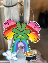 Hand-Painted St. Patrick’s Day Door Hanger – Rainbow, Shamrock & Pot of Gold 🌈🍀✨.