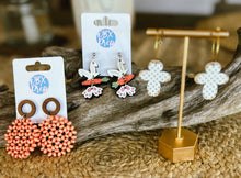 ✝️✨ Distressed White Polka Dot Cross Earrings – Gold Hoop ✨✝️