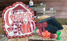 Hand Painted Graduation Cap Door Hanger Sign – Personalized 2025 Grad Gift – School Colors with Coquette Bow – Handmade Celebration Décor.