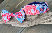 Patriotic Chinoiserie Floral Beaded Hair Bow Clip.